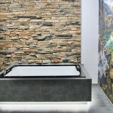 Na Skraju Lasu Holiday home Szlembark